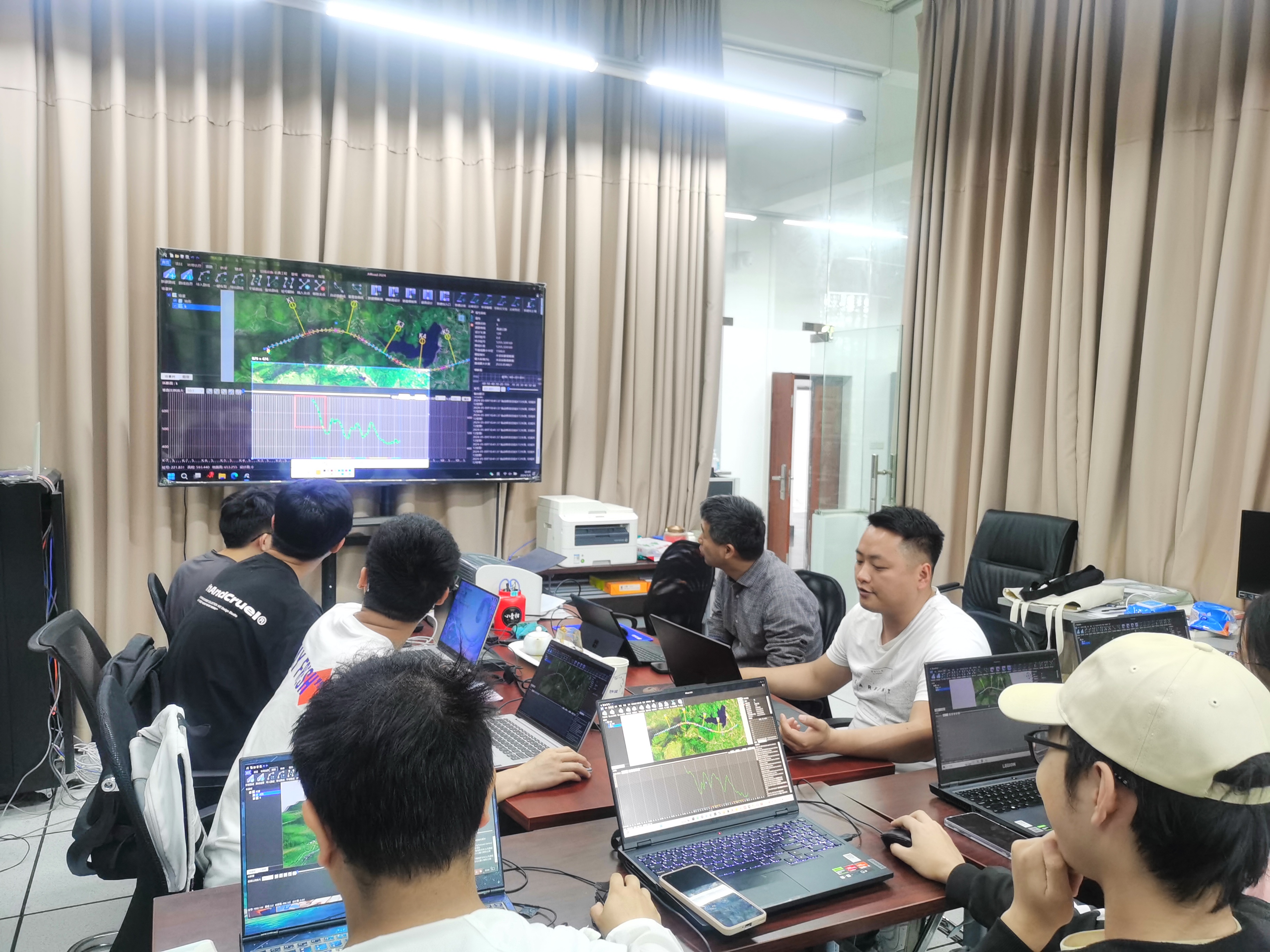 創(chuàng)途信息攜手江蘇狄諾尼助力西南交通大學(xué)土木工程學(xué)院暑期實(shí)踐，賦能高校數(shù)字化人才培養(yǎng)(圖2)